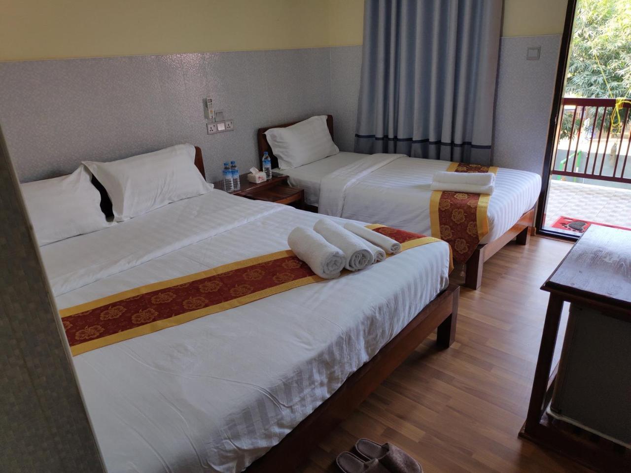 Shwe Wun Yan Motel Bagan Quarto foto